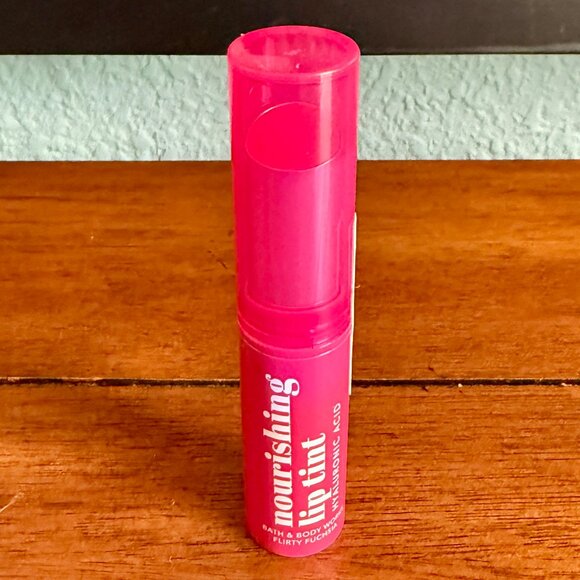 NEW Flirty Fuchsia Nourishing Lip Tint  Bath and Body Works - Picture 1 of 3